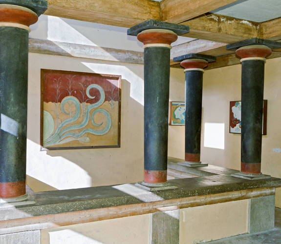 Knossos Palace archeological sighting 