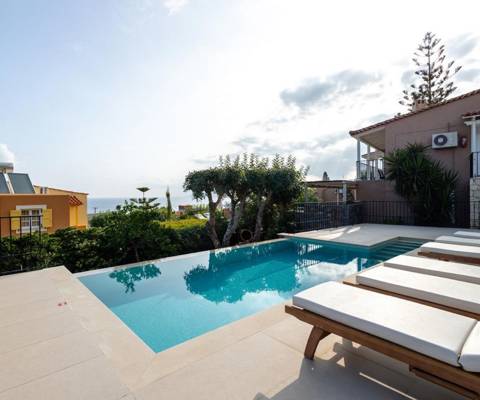 Marni Hotel Superior Family Suite Private Pool outdoor pool area with sunbeds and umbrellas